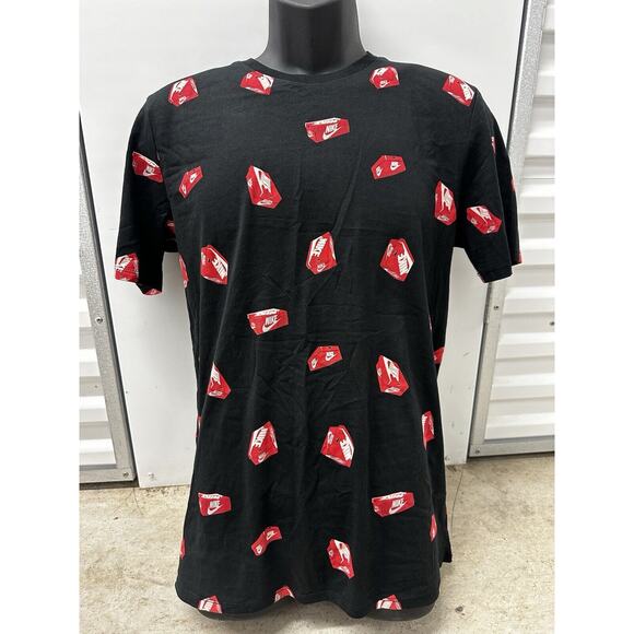 Nike Shoe Box‎ T SHIRT All Over Print Short Sleeve Mens M Black Red Sneaker Head - Picture 1 of 6